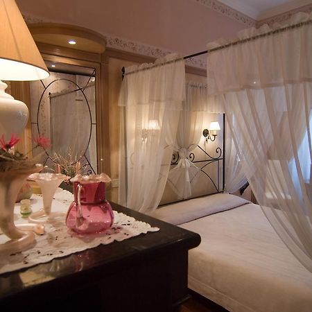 B&B Les Suites Рим Номер фото