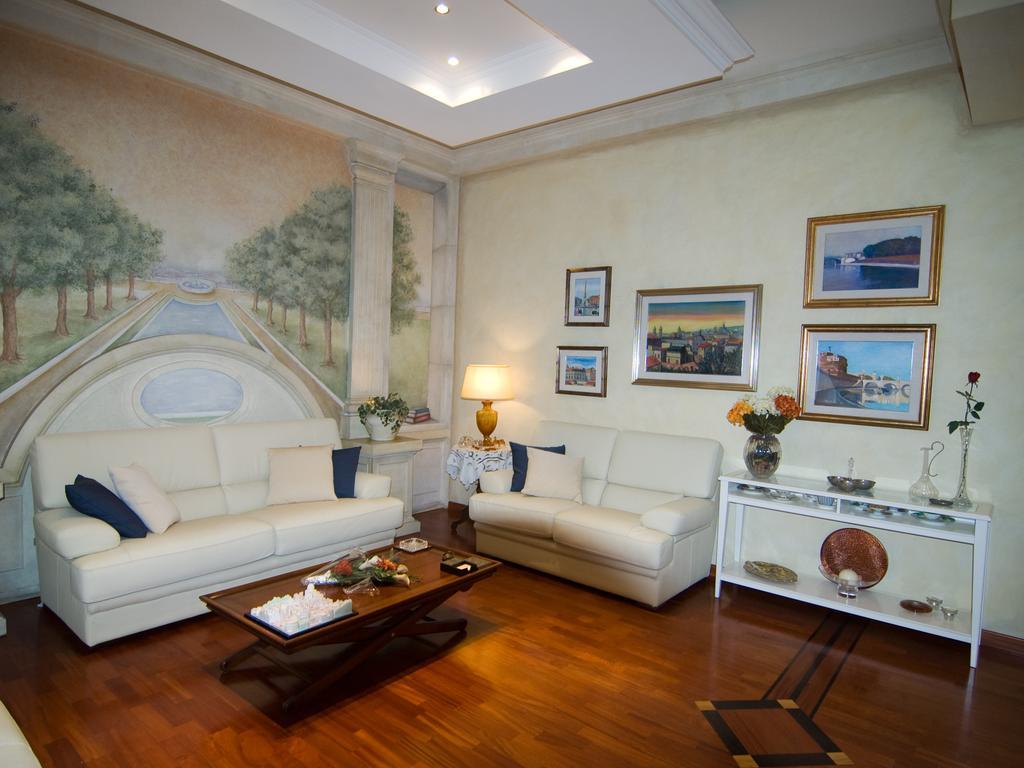 B&B Les Suites Рим Экстерьер фото