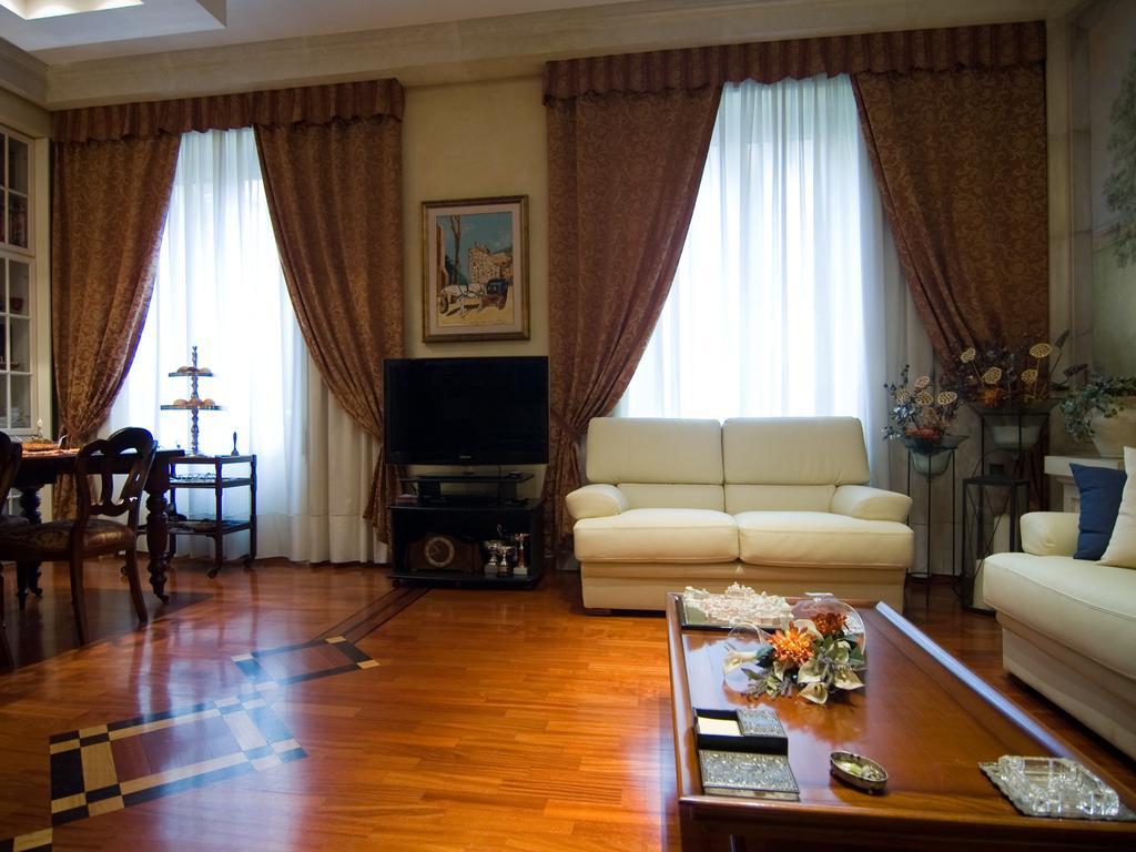 B&B Les Suites Рим Экстерьер фото