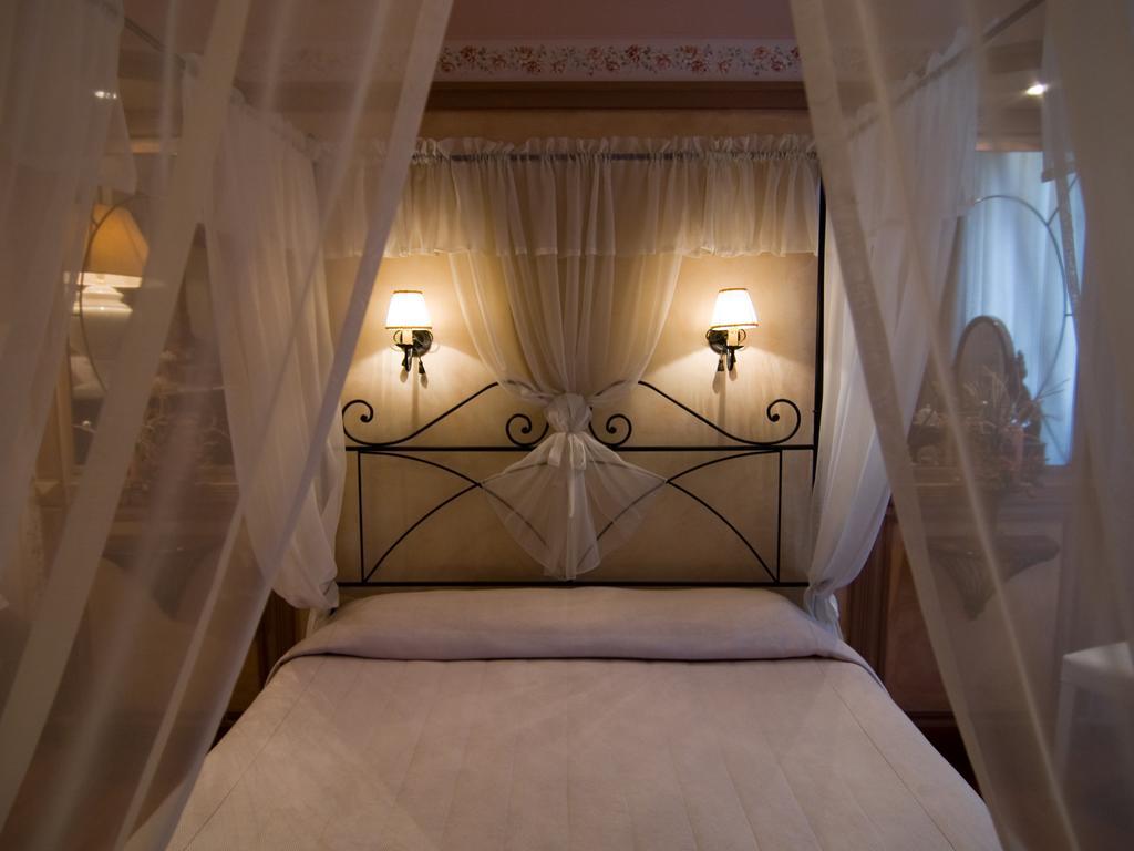 B&B Les Suites Рим Номер фото